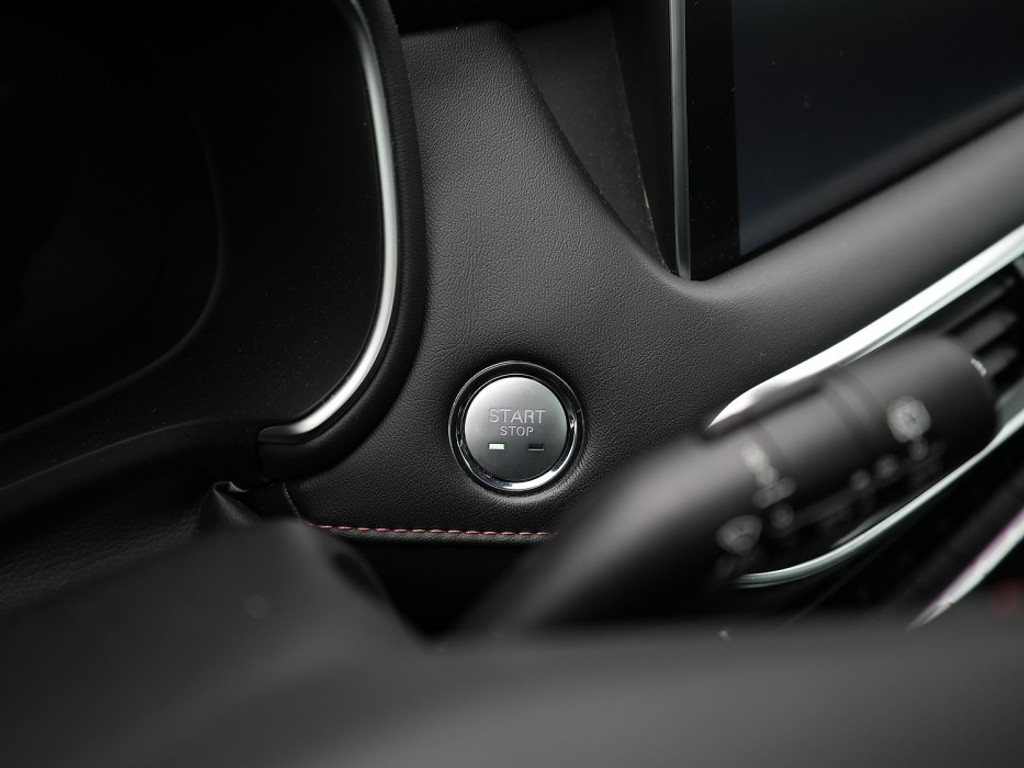 MG EHS EHS LUXURY PLUG IN-HYBRID