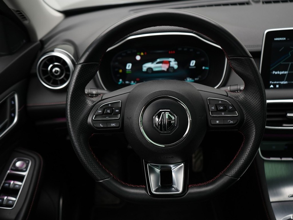 MG EHS EHS LUXURY PLUG IN-HYBRID