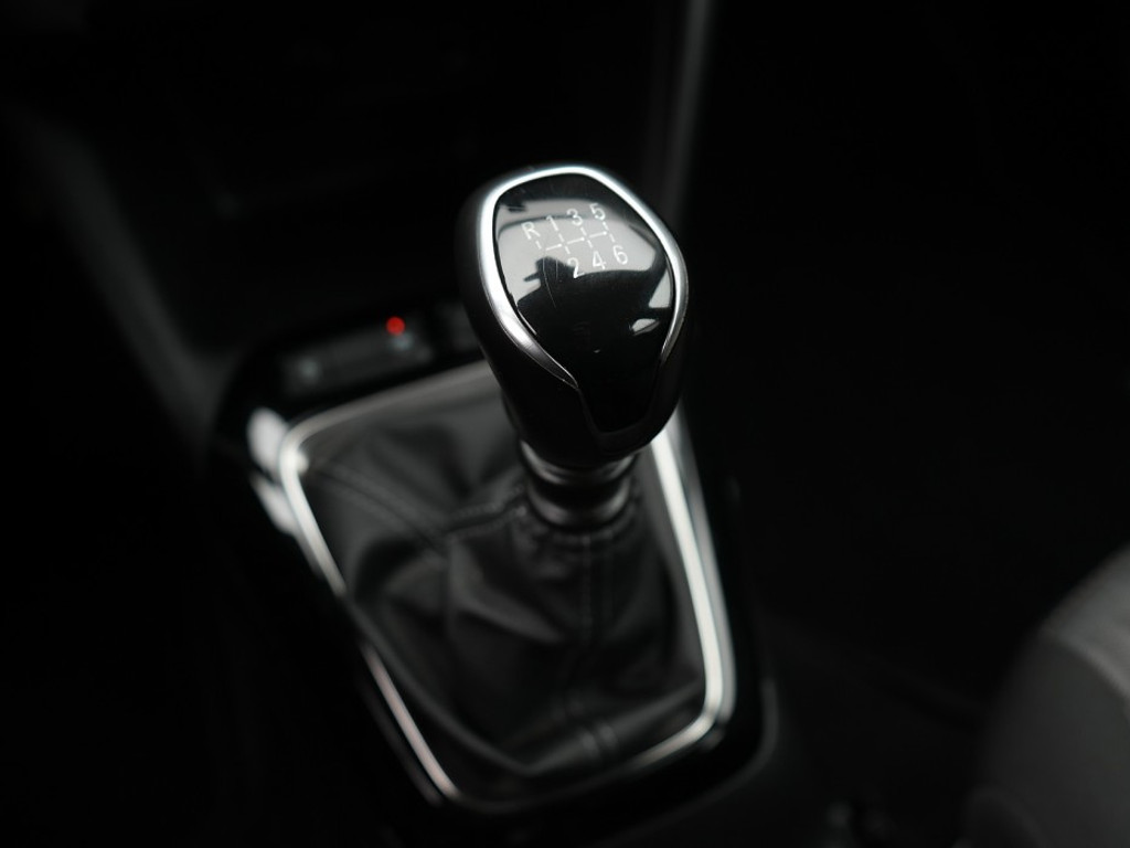 Opel Corsa 1.2 Edition Carplay | Cruise | LM-Velgen | PDC | Airco | El.Spiegels |