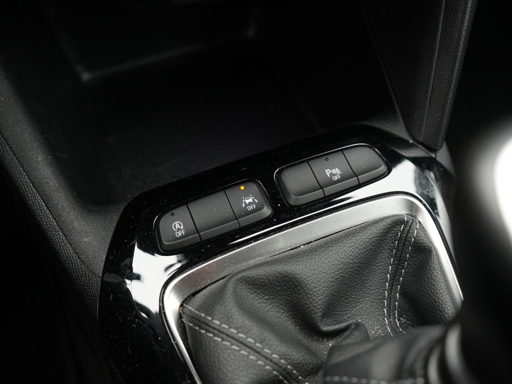 Opel Corsa 1.2 Edition Carplay | Cruise | LM-Velgen | PDC | Airco | El.Spiegels |