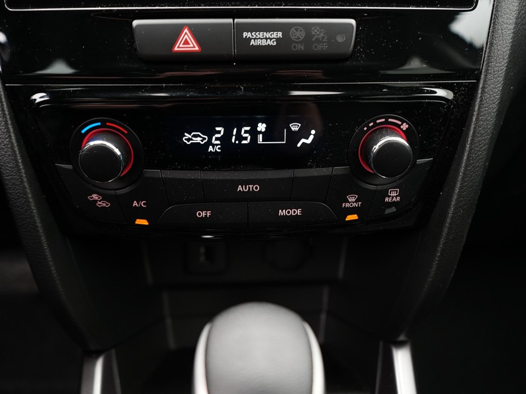 Suzuki Vitara 1.4 Select Automaat | Navi | Adaptief Cruise | Climate | Stoelverwarming | Achteruitrijcamera |