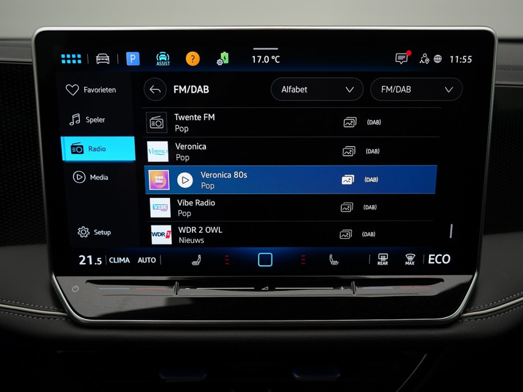 Volkswagen Passat Variant 1.5 eHybrid Business El. Trekhaak | Adaptief Cruise | Stoel & Stuurverwarming | Head-Up |