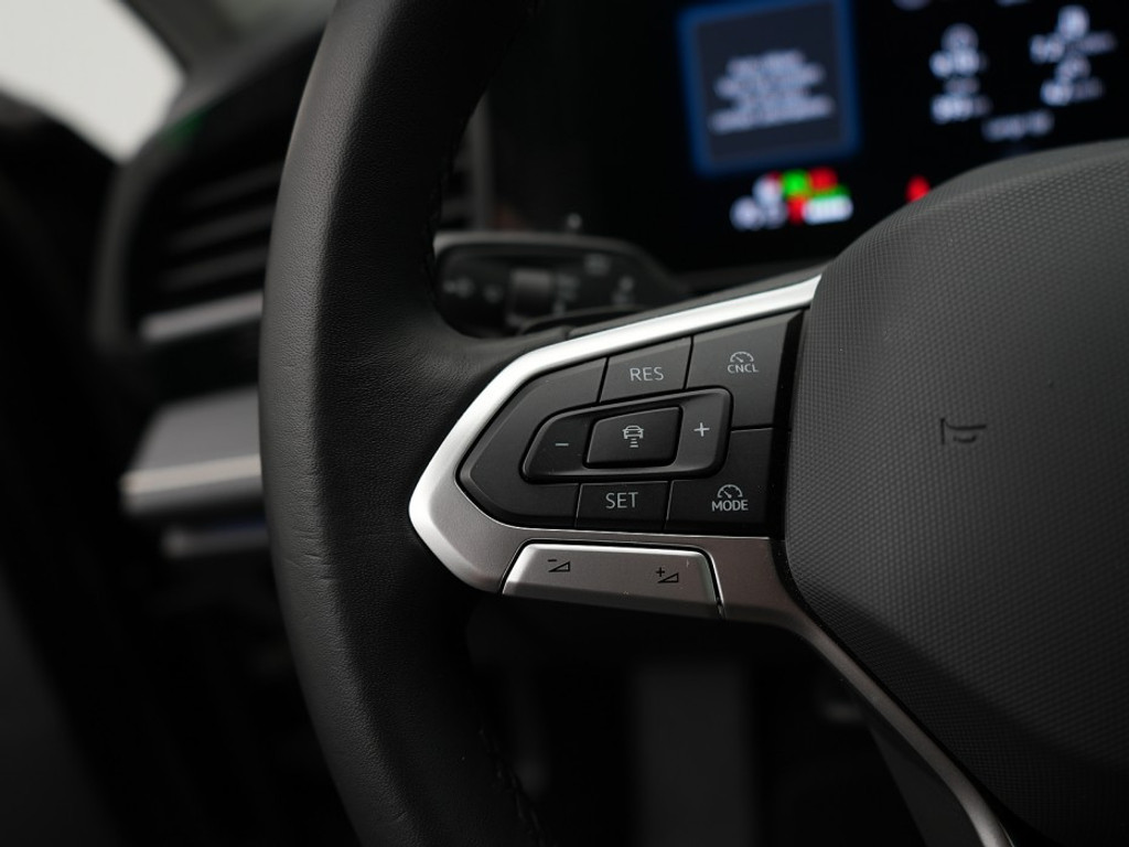 Volkswagen Passat Variant 1.5 eHybrid Business El. Trekhaak | Adaptief Cruise | Stoel & Stuurverwarming | Head-Up |