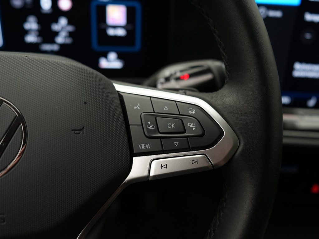 Volkswagen Passat Variant 1.5 eHybrid Business El. Trekhaak | Adaptief Cruise | Stoel & Stuurverwarming | Head-Up |