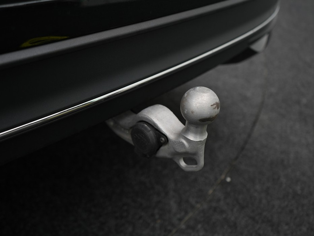 Volkswagen Passat Variant 1.5 eHybrid Business El. Trekhaak | Adaptief Cruise | Stoel & Stuurverwarming | Head-Up |