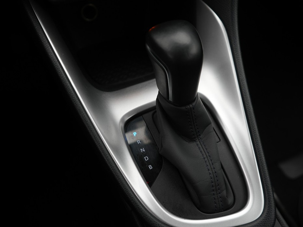 Mazda 2 Agile Stoel & Stuurverwarming | Adaptief Cruise | Achteruitrijcamera | Carplay | Climate