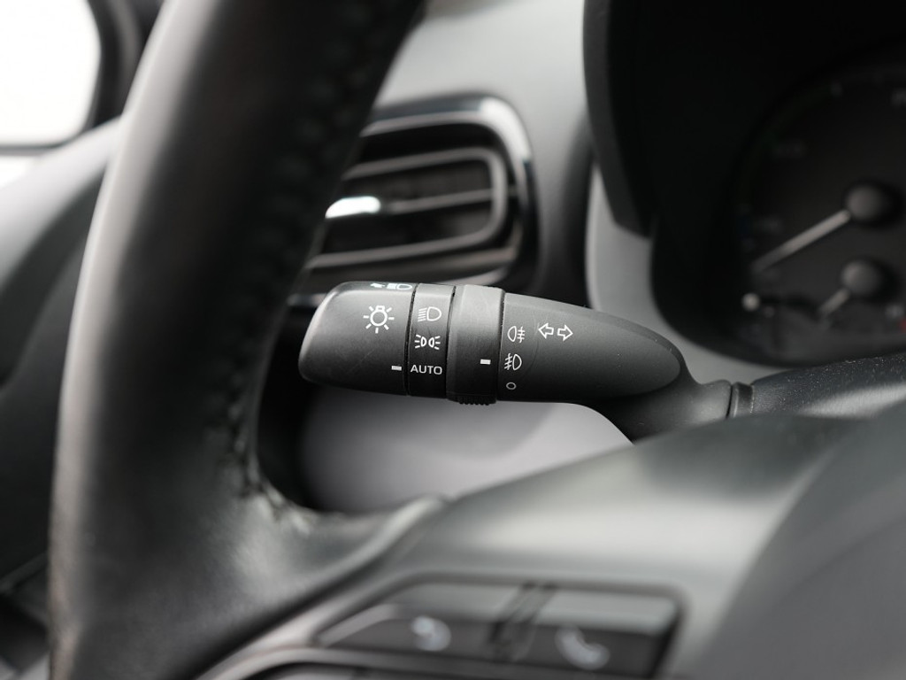 Mazda 2 Agile Stoel & Stuurverwarming | Adaptief Cruise | Achteruitrijcamera | Carplay | Climate