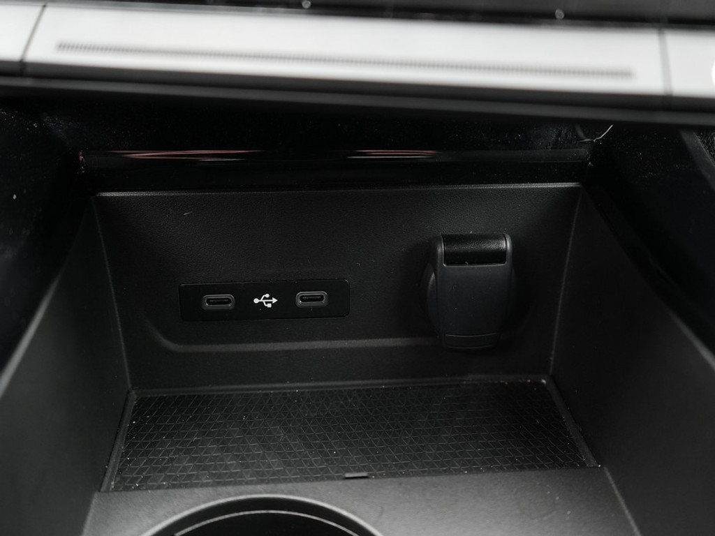 Renault Austral Techno E-Tech Hybrid Navi & Carplay | El. Achterklep | 360 Camera | Adaptief Cruise |