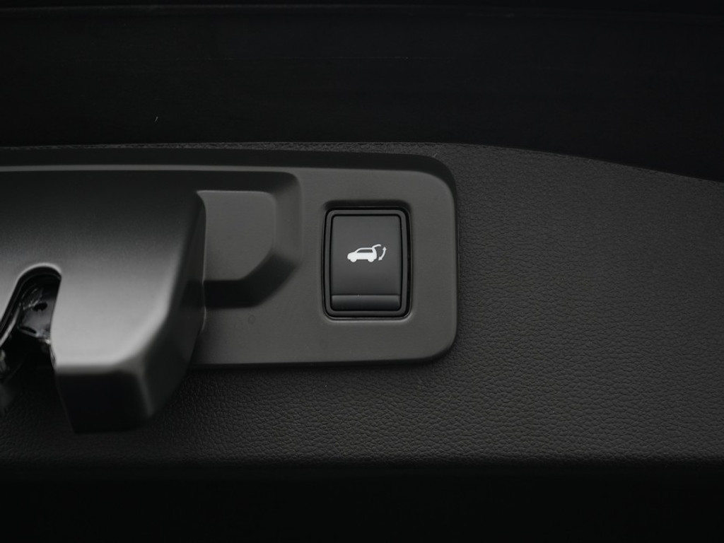 Renault Austral Techno E-Tech Hybrid Navi & Carplay | El. Achterklep | 360 Camera | Adaptief Cruise |