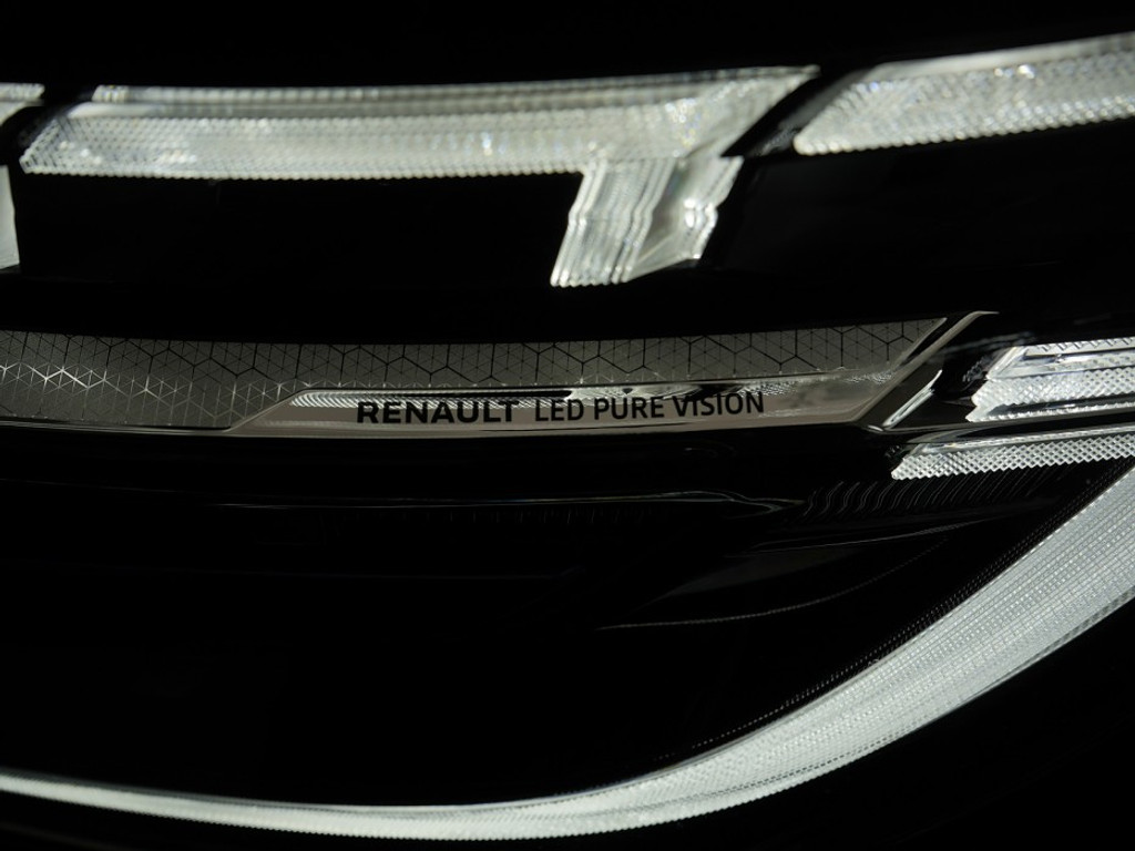 Renault Austral Techno E-Tech Hybrid Navi & Carplay | El. Achterklep | 360 Camera | Adaptief Cruise |