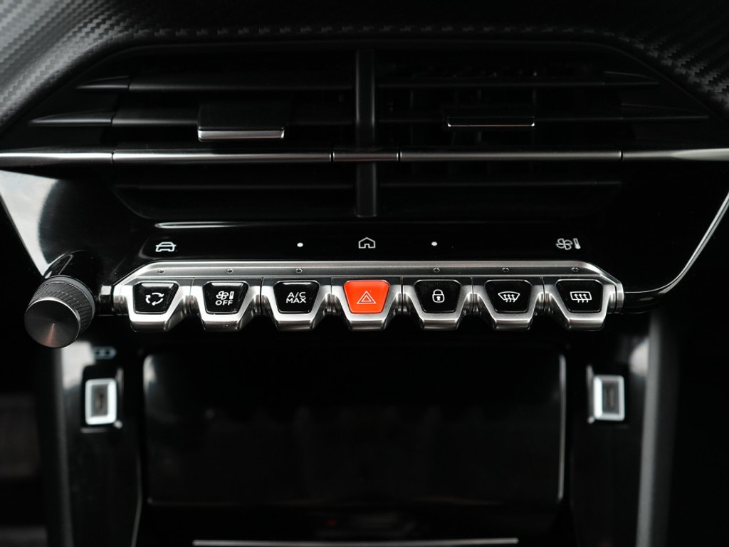 Peugeot 208 1.2 Hybrid Allure Automaat Carplay | Climate | Cruise | PDC | Full Led | LM-Velgen |