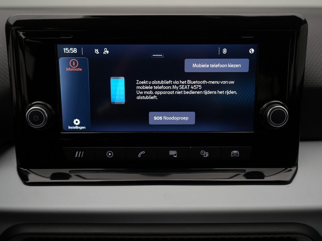 SEAT Arona 1.0 TSI Style Navi & Carplay | Cruise | Climate | LM-Velgen | Lane Assist | El. Spiegels & Ramen |