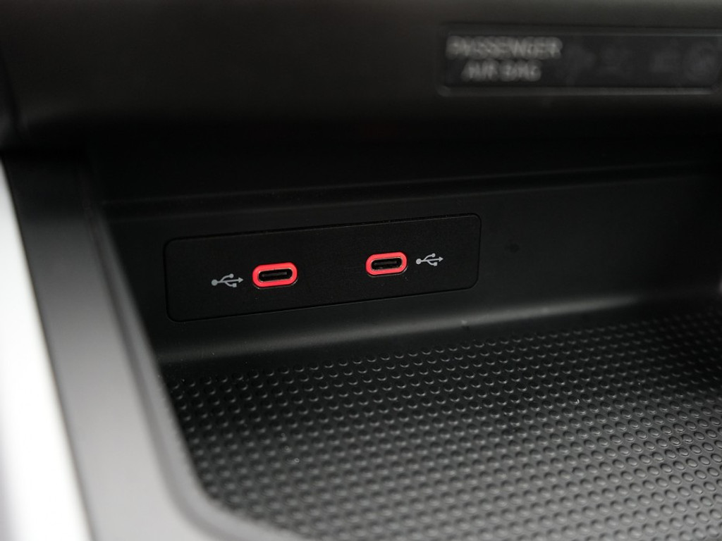 SEAT Arona 1.0 TSI Style Navi & Carplay | Cruise | Climate | LM-Velgen | Lane Assist | El. Spiegels & Ramen |