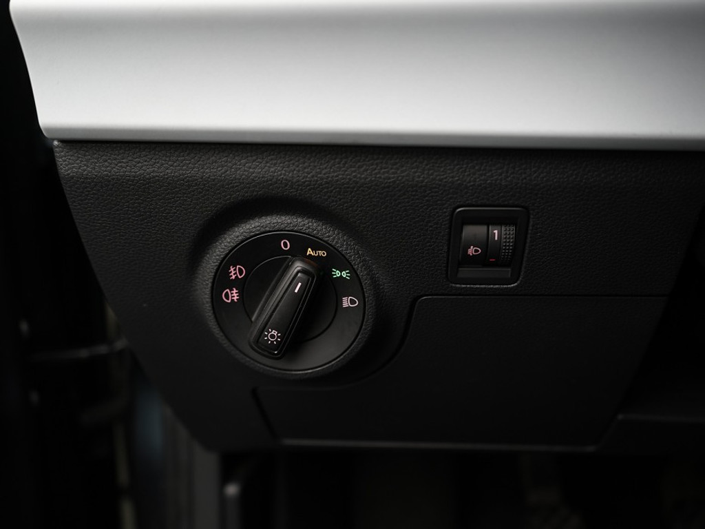 SEAT Arona 1.0 TSI Style Navi & Carplay | Cruise | Climate | LM-Velgen | Lane Assist | El. Spiegels & Ramen |