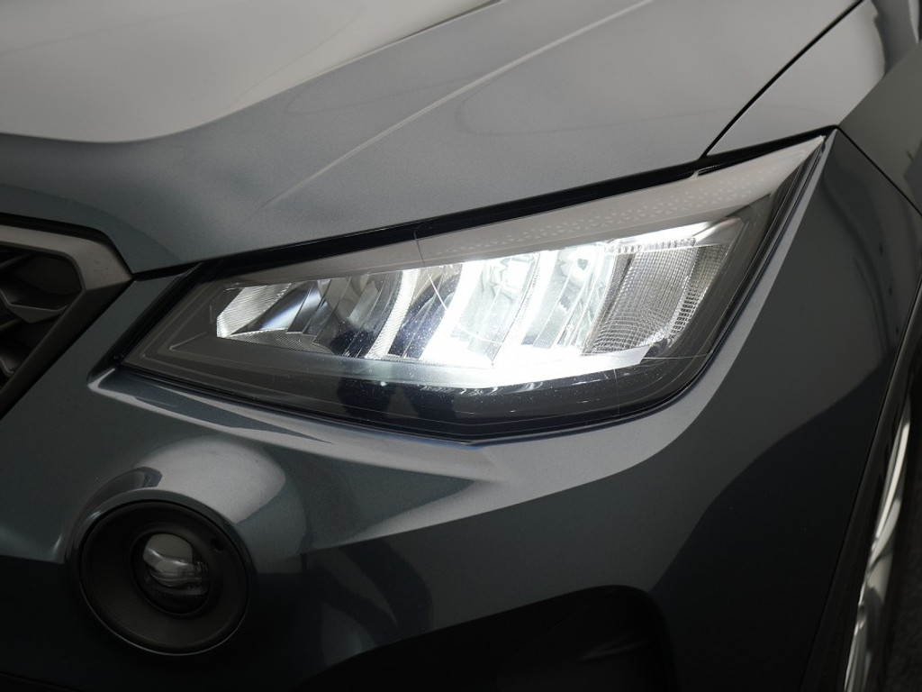 SEAT Arona 1.0 TSI Style Navi & Carplay | Cruise | Climate | LM-Velgen | Lane Assist | El. Spiegels & Ramen |