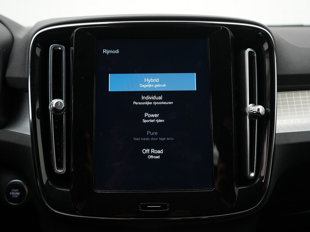 Volvo XC40 1.5 T4 Recharge Inscription Expression Navi & Carplay | Climate | LM-Velgen |