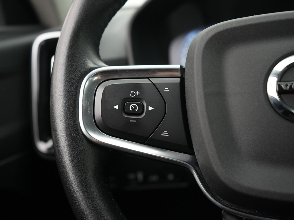 Volvo XC40 1.5 T4 Recharge Inscription Expression Navi & Carplay | Climate | LM-Velgen |