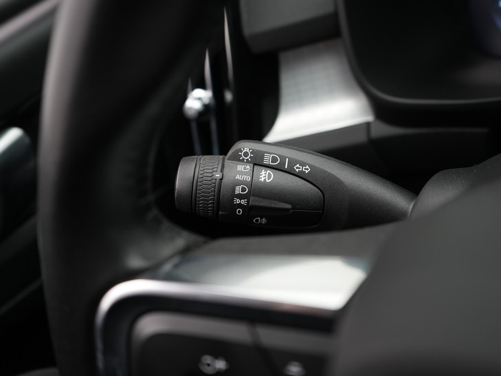 Volvo XC40 1.5 T4 Recharge Inscription Expression Navi & Carplay | Climate | LM-Velgen |