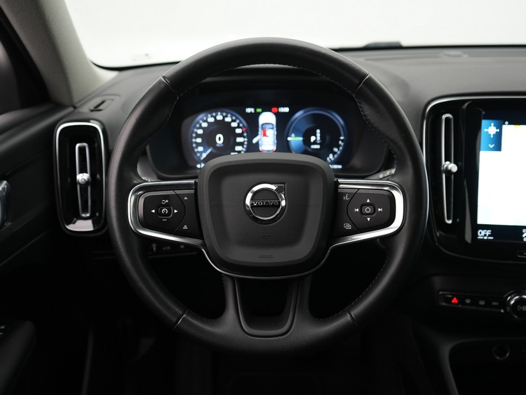 Volvo XC40 1.5 T4 Recharge Inscription Expression Navi & Carplay | Climate | LM-Velgen |