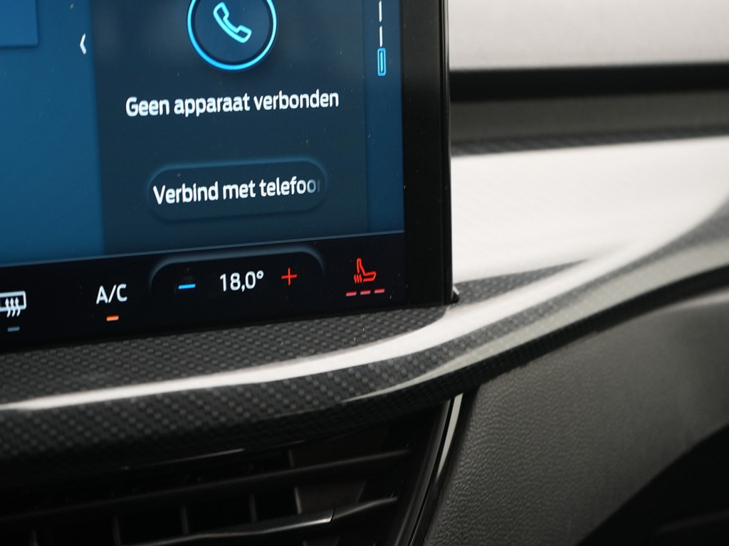 Ford FOCUS Wagon ST-Line Stoel & Stuurverwarming | Achteruitrijcamera | Adaptief Cruise | Navi & Carplay |