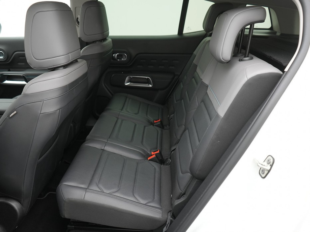 Citroën C5 Aircross Shine Pack Hybrid Lederen Bekleding | El. Stoelen | Camera | Stoelverwarming | Navi & Carplay |
