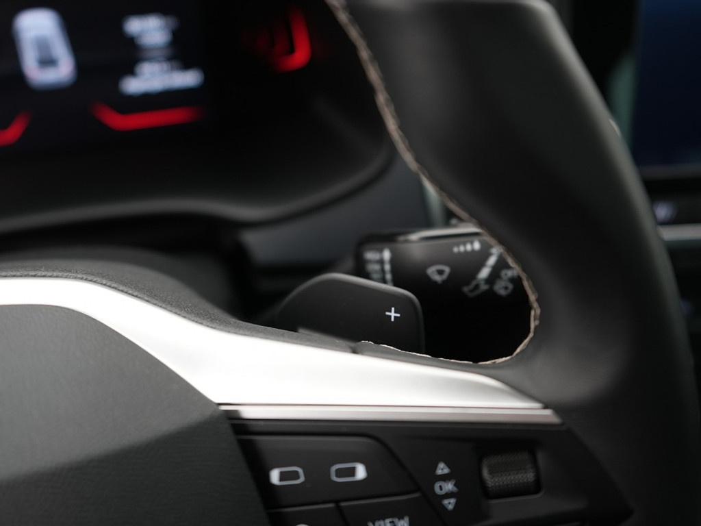 SEAT Ateca Style 1.5 TSI DSG Stoel & Stuurverwarming | Adaptief Cruise | Climate | Achteruitrijcamera |