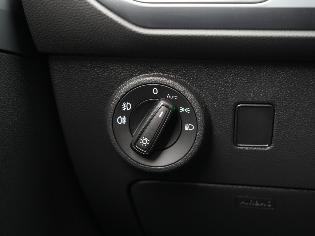 SEAT Ateca Style 1.5 TSI DSG Stoel & Stuurverwarming | Adaptief Cruise | Climate | Achteruitrijcamera |