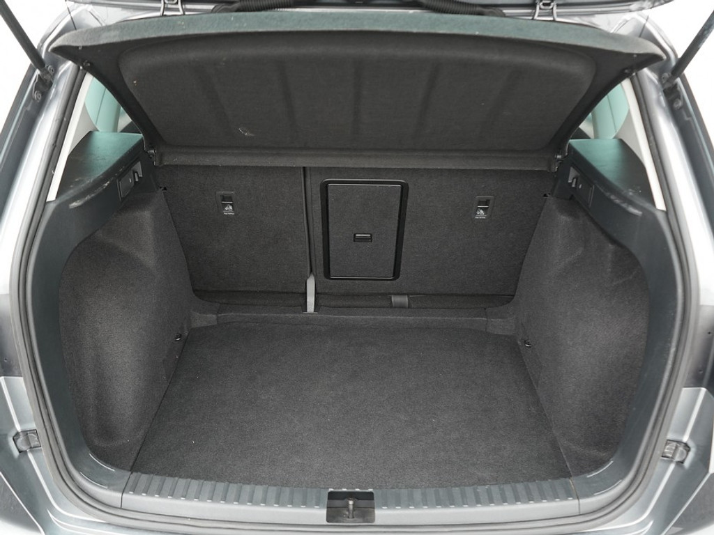 SEAT Ateca Style 1.5 TSI DSG Stoel & Stuurverwarming | Adaptief Cruise | Climate | Achteruitrijcamera |