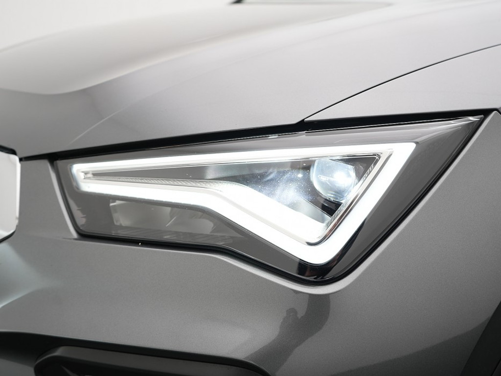 SEAT Ateca Style 1.5 TSI DSG Stoel & Stuurverwarming | Adaptief Cruise | Climate | Achteruitrijcamera |