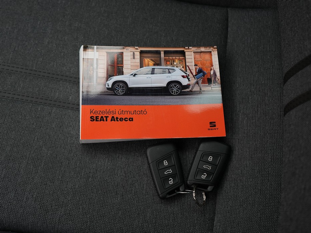 SEAT Ateca Style 1.5 TSI DSG Stoel & Stuurverwarming | Adaptief Cruise | Climate | Achteruitrijcamera |