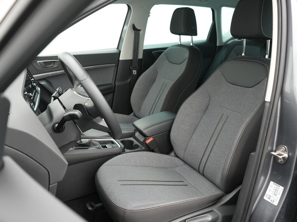 SEAT Ateca Style 1.5 TSI DSG Stoel & Stuurverwarming | Adaptief Cruise | Climate | Achteruitrijcamera |