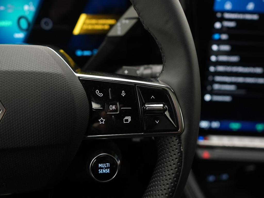 Renault Espace Techno E-Tech Hybrid 7 Pers | Glazendak | Navi & Carplay | Adaptief Cruise | 360 Camera |