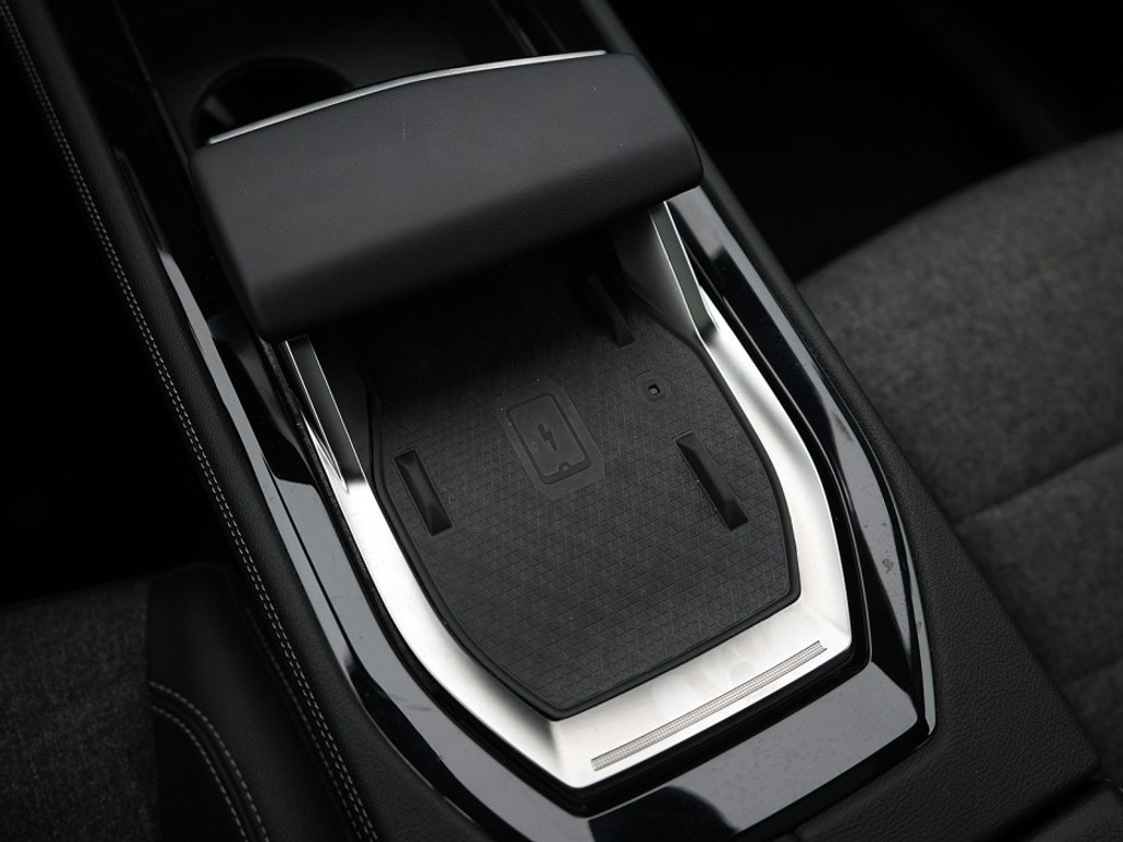 Renault Espace Techno E-Tech Hybrid 7 Pers | Glazendak | Navi & Carplay | Adaptief Cruise | 360 Camera |