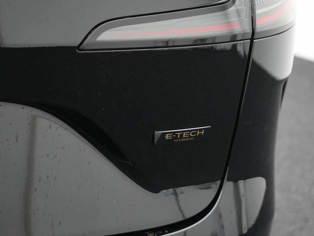 Renault Espace Techno E-Tech Hybrid 7 Pers | Glazendak | Navi & Carplay | Adaptief Cruise | 360 Camera |