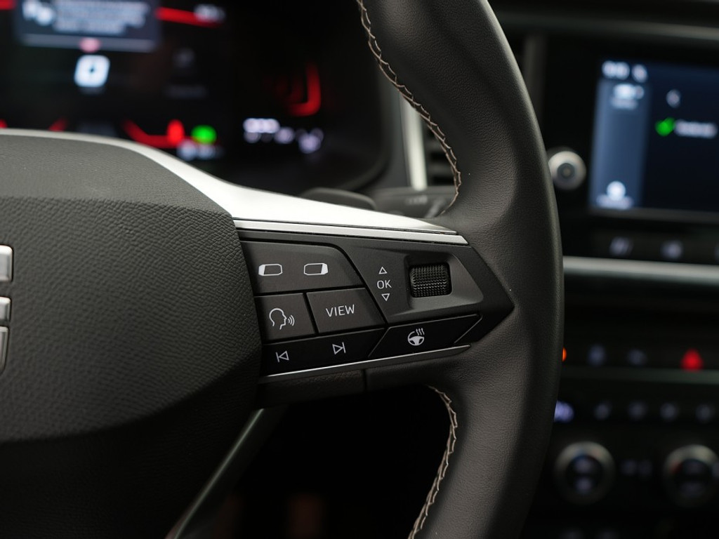 SEAT Ateca Style 1.5 TSI DSG Stoel & Stuurverwarming | Adaptief Cruise | Climate | Achteruitrijcamera |