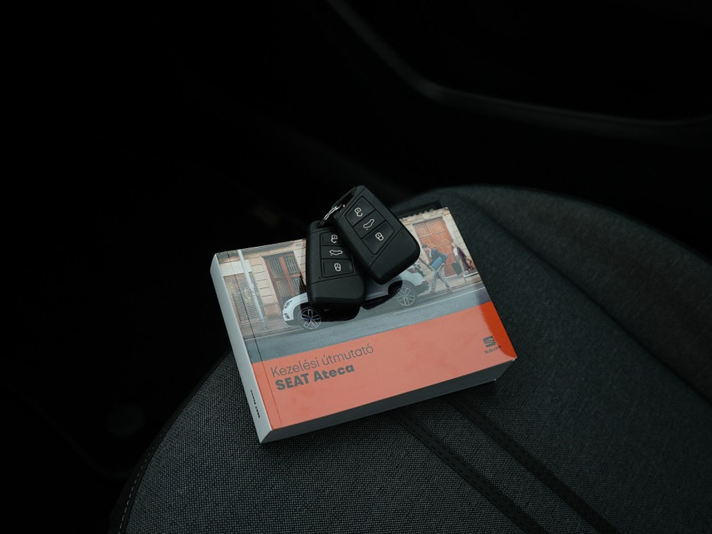 SEAT Ateca Style 1.5 TSI DSG Stoel & Stuurverwarming | Adaptief Cruise | Climate | Achteruitrijcamera |