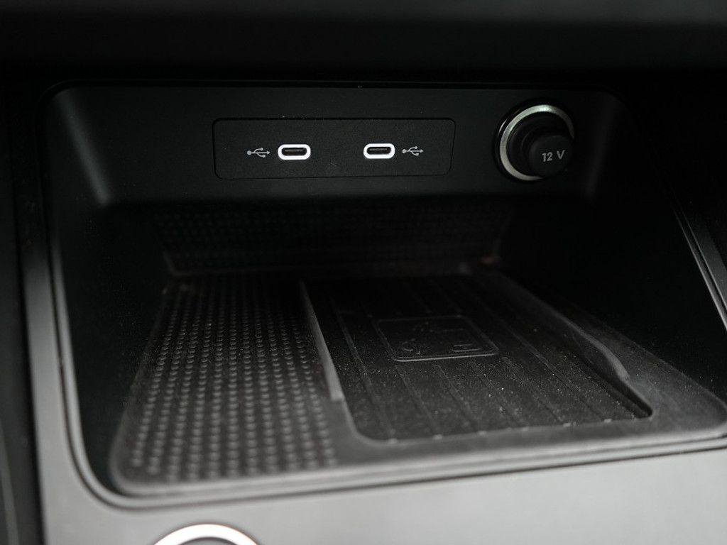 SEAT Ateca Style 1.5 TSI DSG Stoel & Stuurverwarming | Adaptief Cruise | Climate | Achteruitrijcamera |