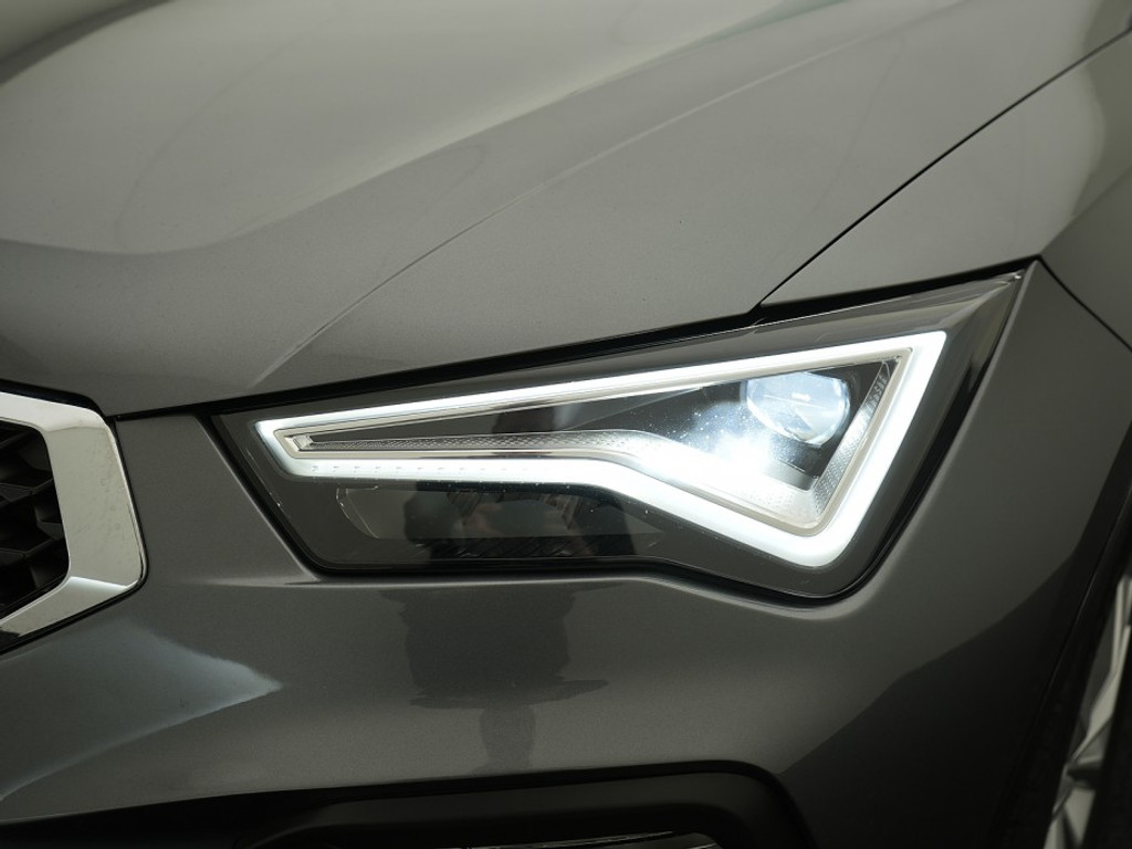 SEAT Ateca Style 1.5 TSI DSG Stoel & Stuurverwarming | Adaptief Cruise | Climate | Achteruitrijcamera |