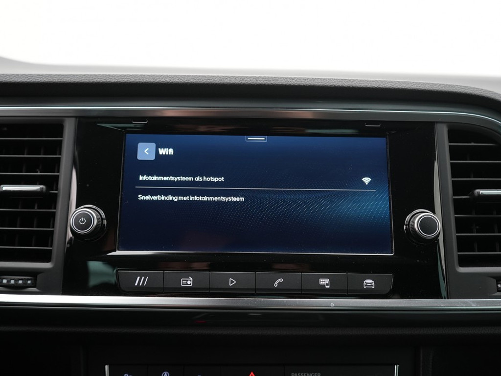 SEAT Ateca Style 1.5 TSI DSG Stoel & Stuurverwarming | Adaptief Cruise | Climate | Achteruitrijcamera |