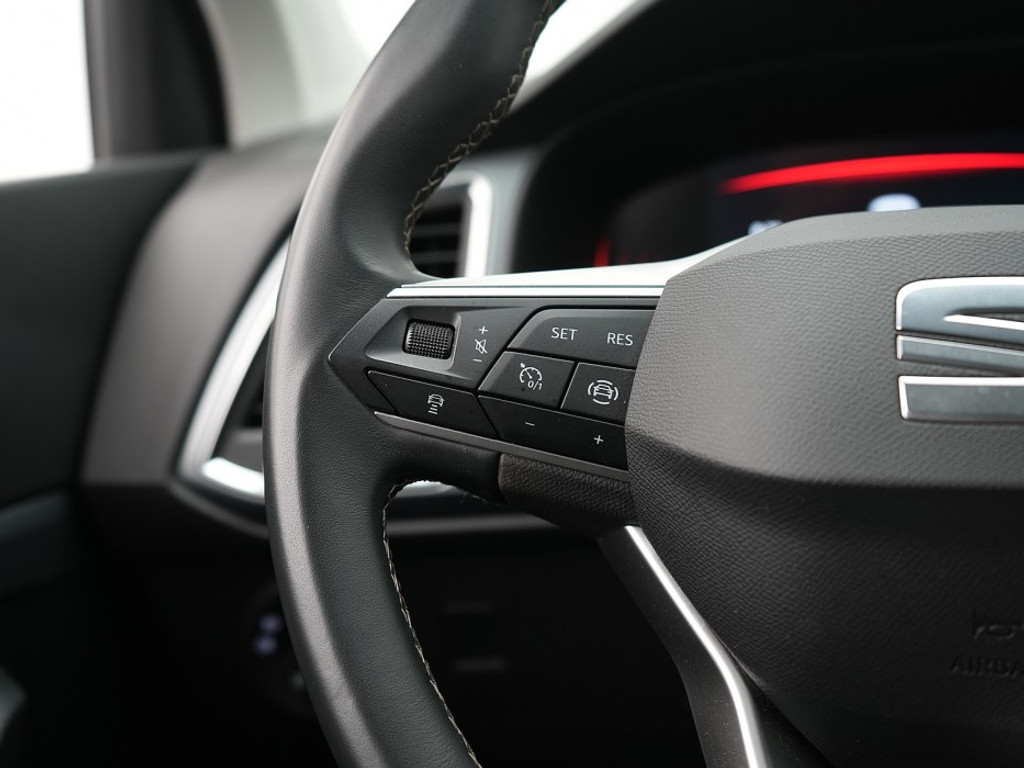 SEAT Ateca Style 1.5 TSI DSG Stoel & Stuurverwarming | Adaptief Cruise | Climate | Achteruitrijcamera |
