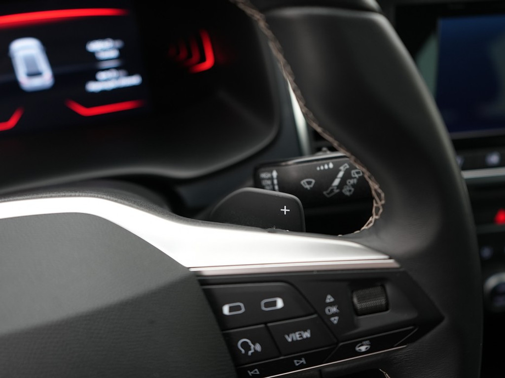 SEAT Ateca Style 1.5 TSI DSG Stoel & Stuurverwarming | Adaptief Cruise | Climate | Achteruitrijcamera |