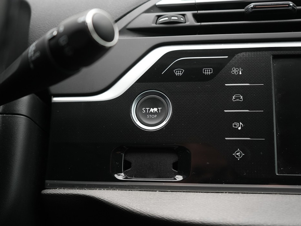 Citroën C4 Picasso 1.6 e-THP Exclusive Navi | Climate | Massage Stoelen | El. Achterklep | LM-Velgen |