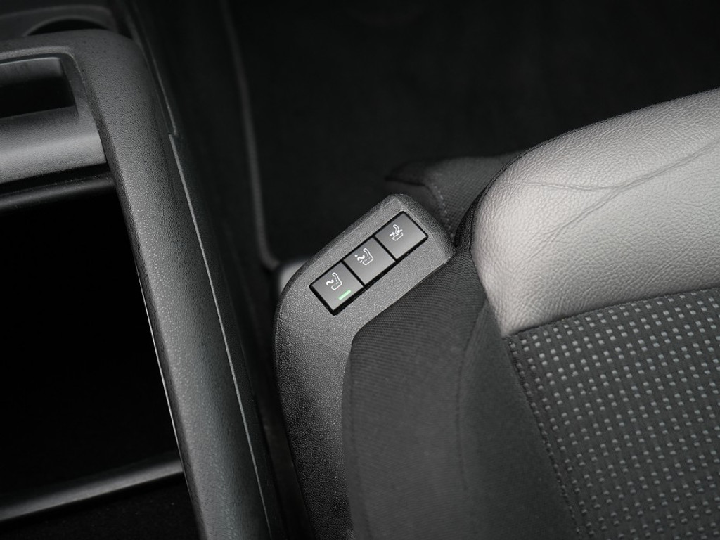 Citroën C4 Picasso 1.6 e-THP Exclusive Navi | Climate | Massage Stoelen | El. Achterklep | LM-Velgen |