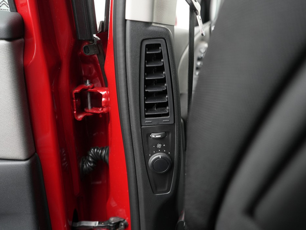 Citroën C4 Picasso 1.6 e-THP Exclusive Navi | Climate | Massage Stoelen | El. Achterklep | LM-Velgen |