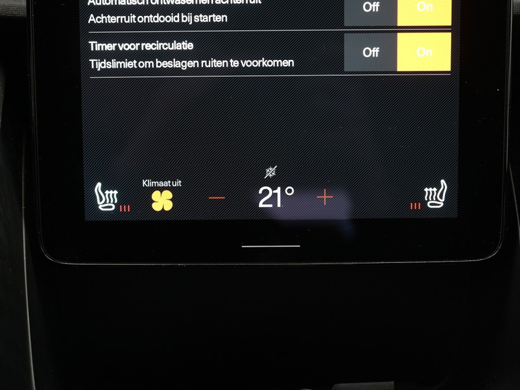Polestar 2 Long Range Single Motor 78 kWh Carplay | Stoelverwarming | El. Stoelen & Achterklep | 360 Camera |