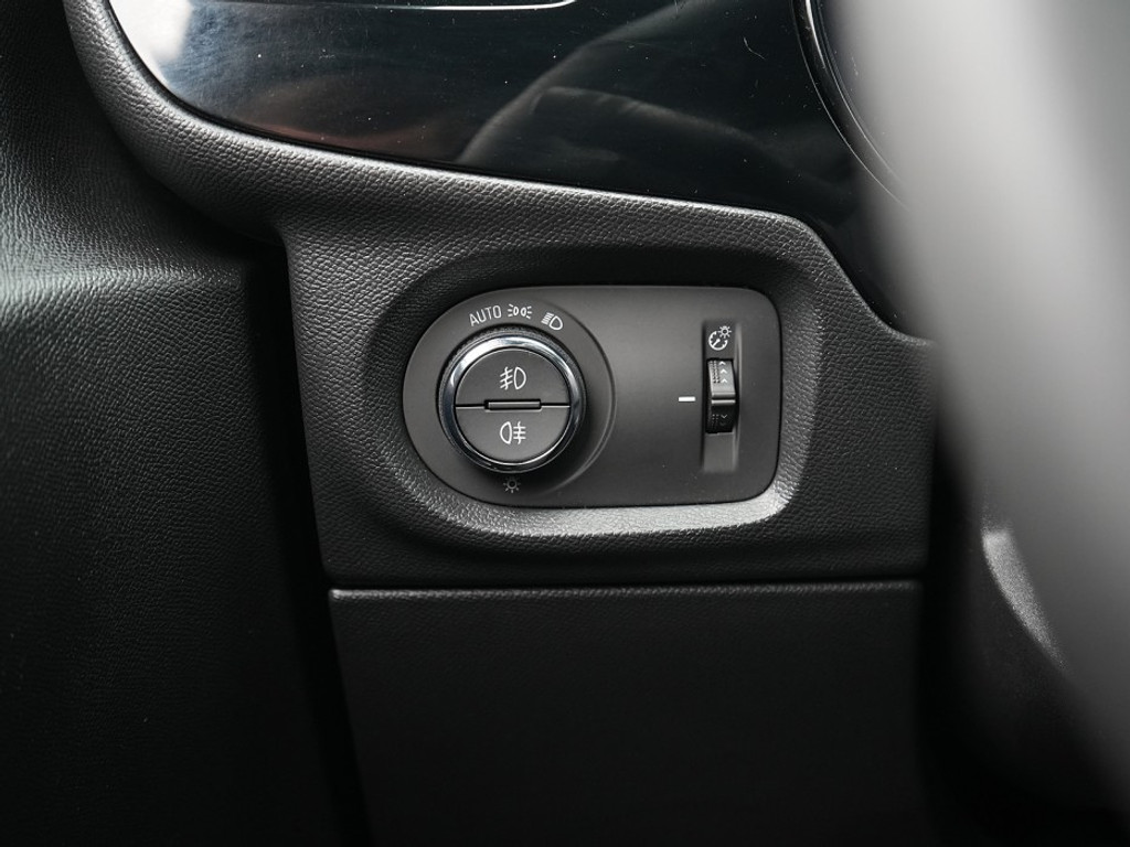 Opel Corsa 1.2 GS Stoel & Stuurverwarming | Adaptief Cruise | Achteruitrijcamera | Navi & Carplay |