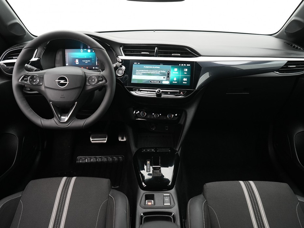 Opel Corsa 1.2 GS Stoel & Stuurverwarming | Adaptief Cruise | Achteruitrijcamera | Navi & Carplay |