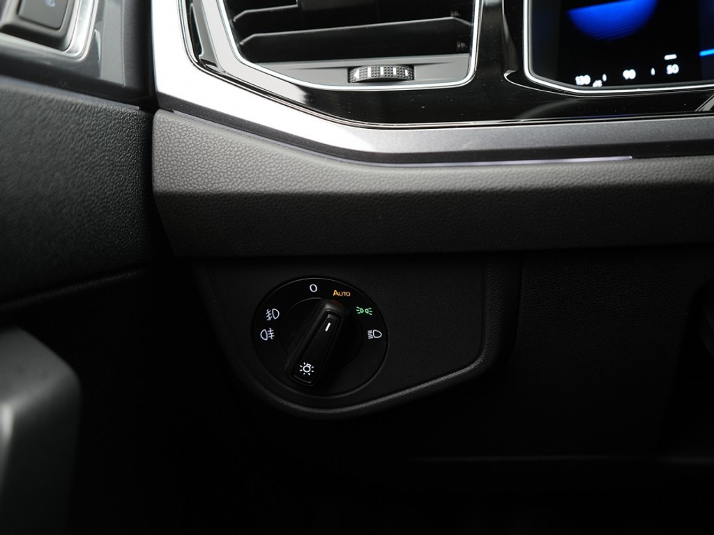 Volkswagen Polo 1.0 TSI Style IQ Light | Adaptief Cruise | Achteruitrijcamera | Navi & Carplay | Climate |