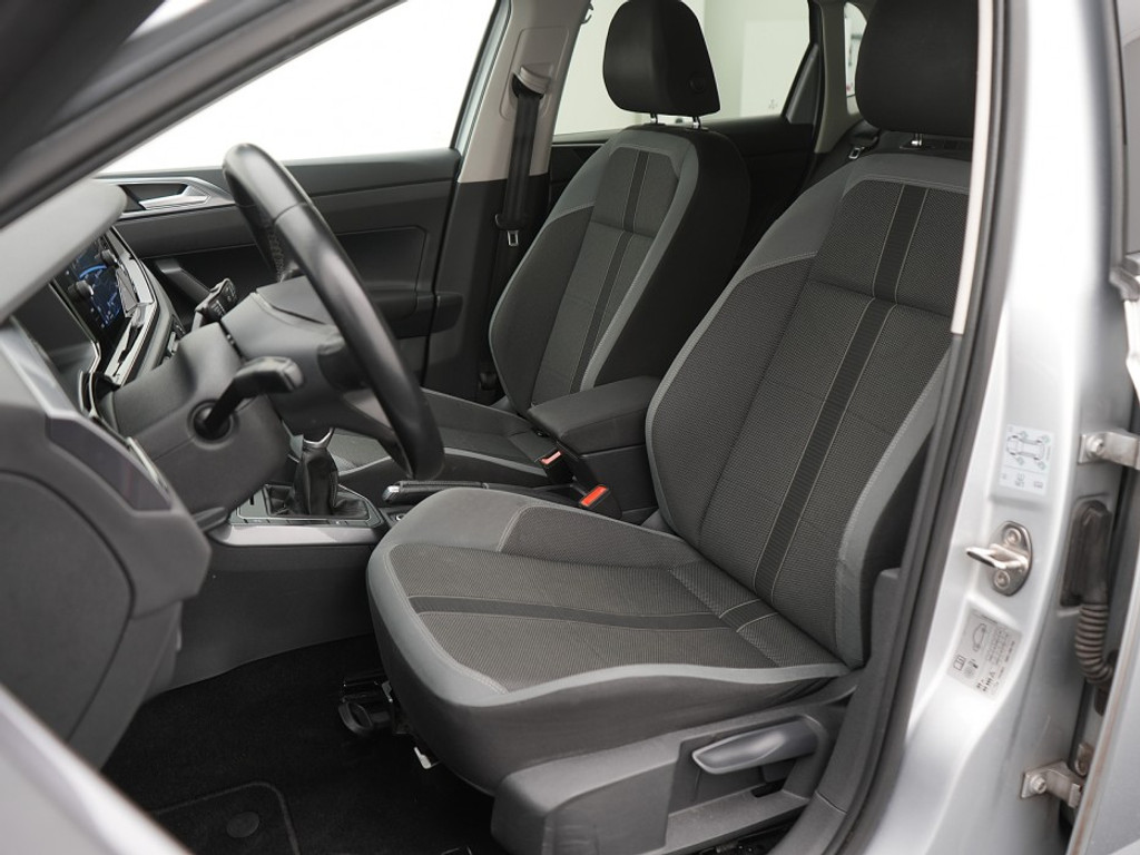 Volkswagen Polo 1.0 TSI Style IQ Light | Adaptief Cruise | Achteruitrijcamera | Navi & Carplay | Climate |