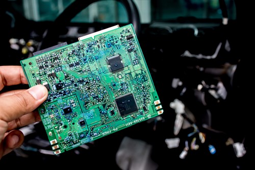 Chip auto-industrie